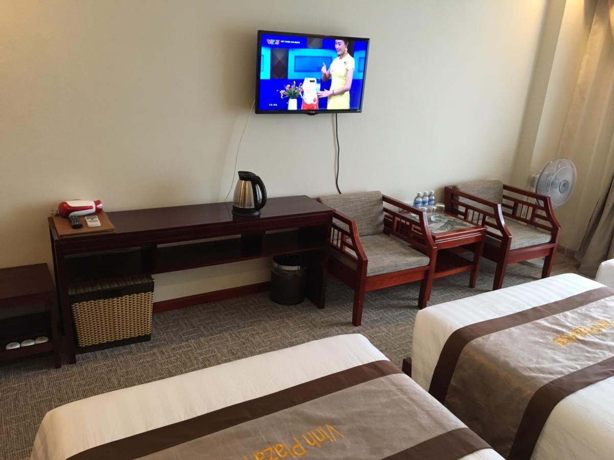 Vinh Plaza Hotel Esterno foto