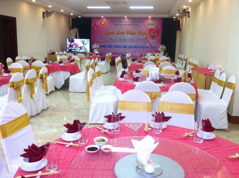 Vinh Plaza Hotel Esterno foto